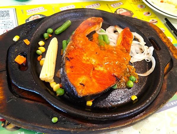 台北市美食-貴族世家昆陽店(家庭聚餐)