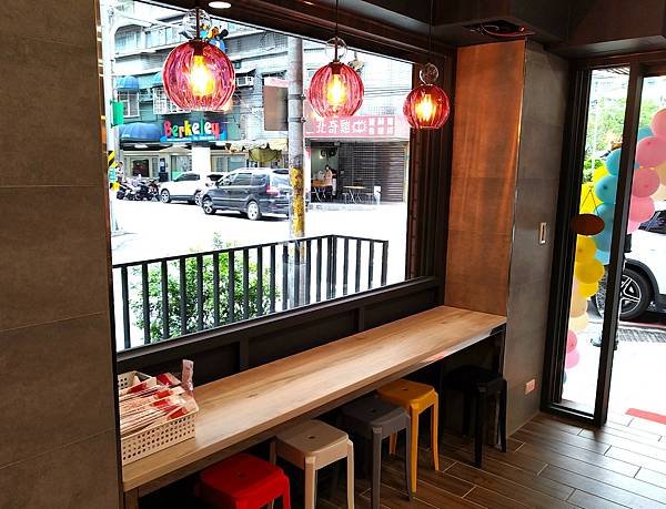 新北市美食-豬腳將軍汐止店(裝潢後新開店)