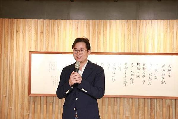 蔣勳「文青時代」畫展開幕