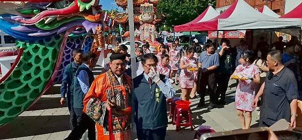 2025台南國際龍舟錦標賽點睛黃偉哲邀民眾觀精彩競賽 為選手