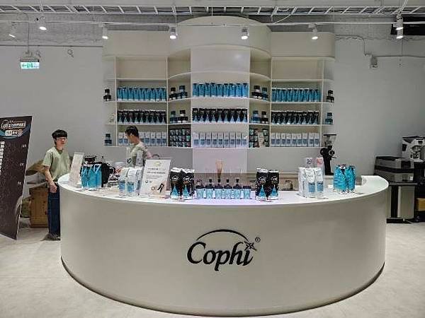 世界冠軍領軍評審陣容統一Cophi首辦全國咖啡挑戰賽打造職人