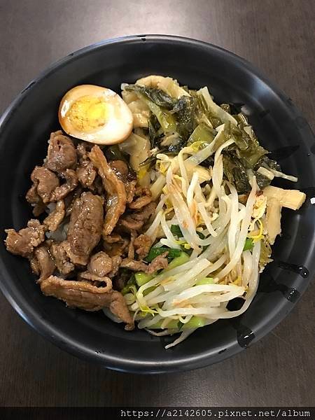 御品鴨香寶 鴨肉飯 9.JPG