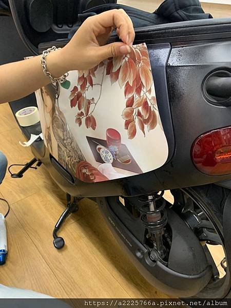 Gogoro S2 客製化版型貼膜 只要1880_191123_0008.jpg