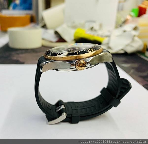 OMEGA 歐米茄 海馬系列_210425_4.jpg