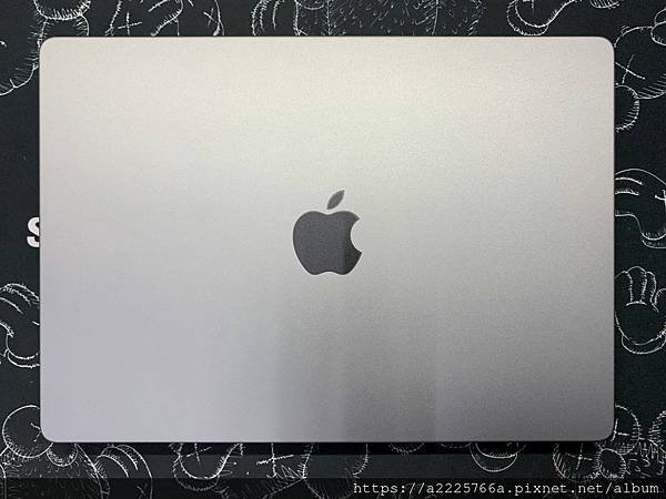 LINE_ALBUM_MacBook Pro 14吋_220504_0.jpg