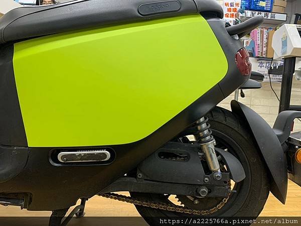 台南 GOGORO 果綠色 單色蓋色貼膜 GOGORO單色貼