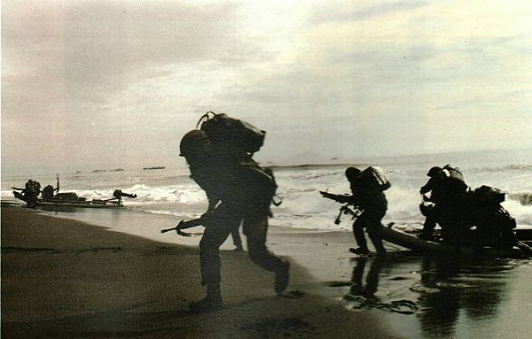 中華民國陸軍78年版-36非正規登陸戰.jpg