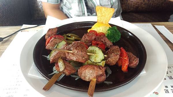 2015-07-19 12.06.45.jpg