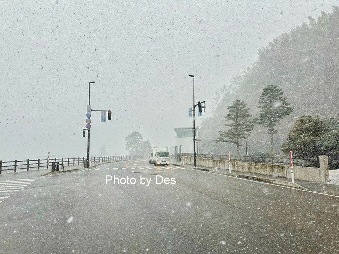 【遊記】日本．富山．道の駅 雨晴(複合式設施休憩餐飲眺望世界