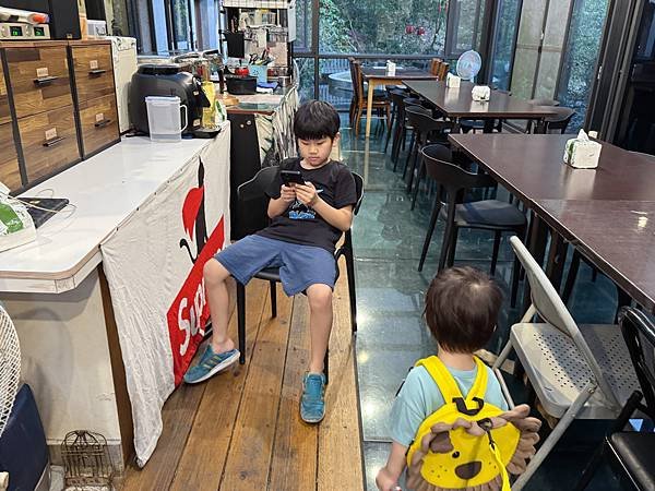 【南投埔里觀瀑渡假民宿】親子平價包棟，榮獲觀光局好客民宿標章