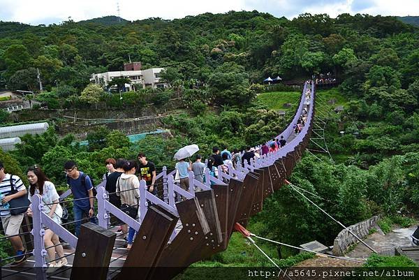 百石湖吊橋