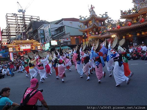 東京阿波蛹