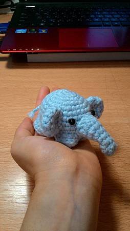 elephant04.jpg