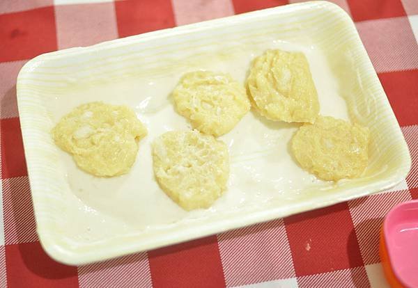 ▎副食品 ▎想吃雞塊 自己做 賣噹噹麥克雞塊◆鮮嫩多汁◆1Y