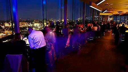 HL_skylounge7_6_677x380_FitToBoxSmallDimension_Center