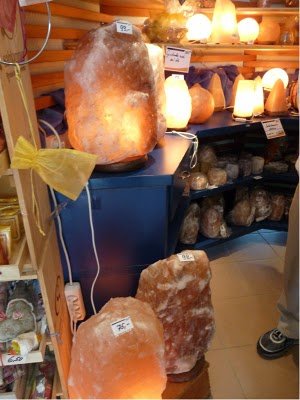 salt lamp.JPG