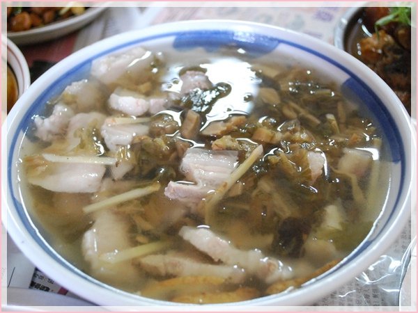 酸菜肉片湯.jpg