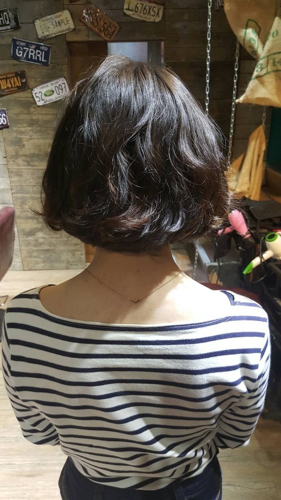 (中永和 / 美髮) 短髮不一定只能剪包柏頭~復古捲髮來襲