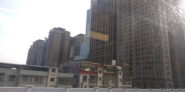 新板特區