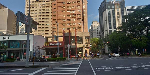 P_20190823_065720_vHDR_Auto_HP.jpg