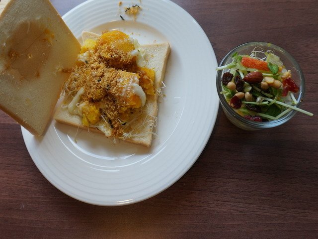 150107到旅行咖啡享輕食賞店貓 (18).jpg