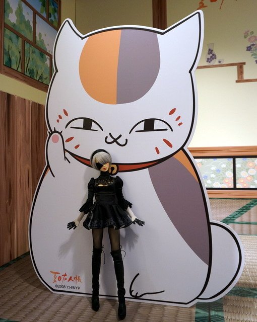 《尼爾：自動人形》-- 2B ‧ 市集