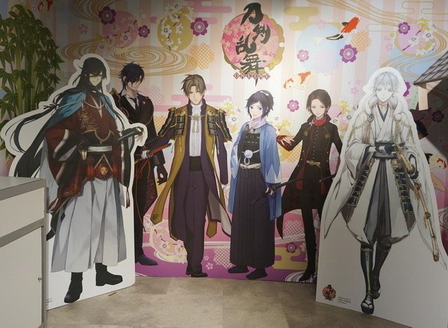 《尼爾：自動人形》-- 2B ‧ 市集
