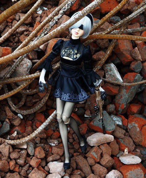 《尼爾：自動人形》-- 2B ‧ 廢墟