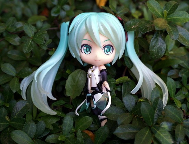 ねんどろいど -- 初音未來餵貓趣