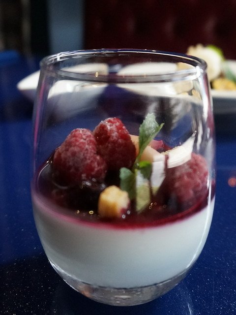 140207貓耳蘿莉的夏慕尼鐵板燒食記 (35).jpg