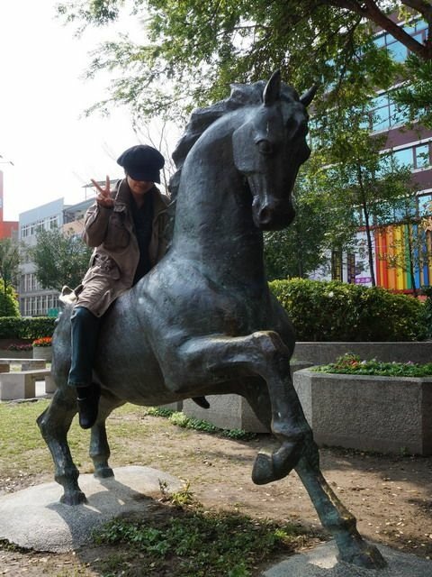 140314白色情人節    貓姐姐騎馬去 (1).jpg