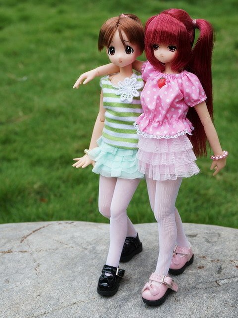 俏皮蘿莉姐妹花