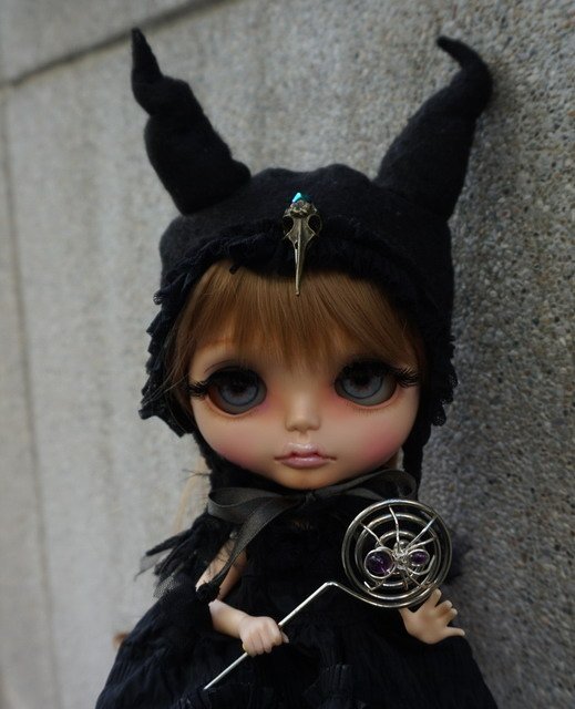 闇黑魔女