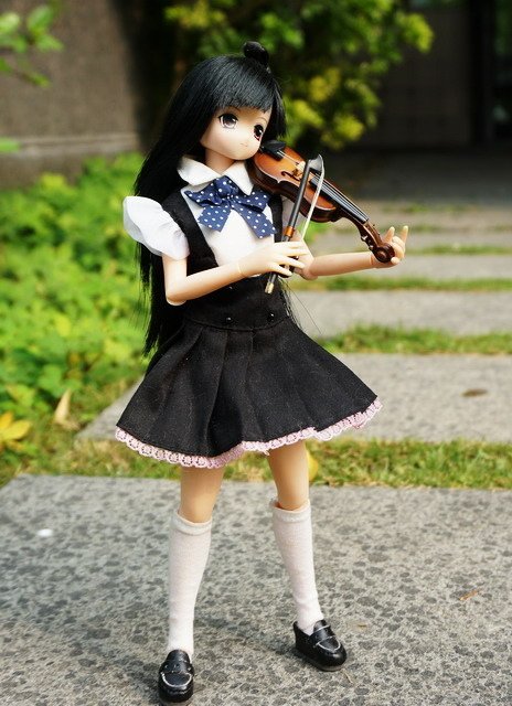 小提琴女孩