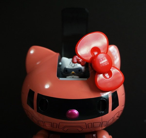 鋼彈 X HELLO KITTY