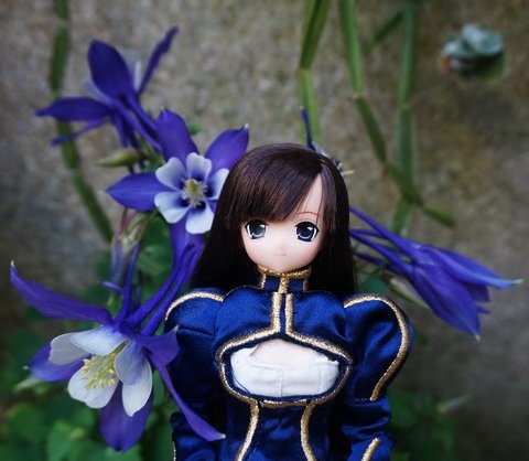 俏皮女劍士