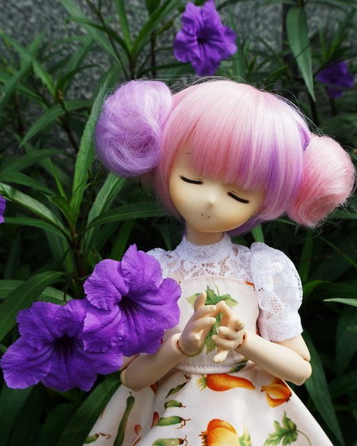 賣雞蛋的少女