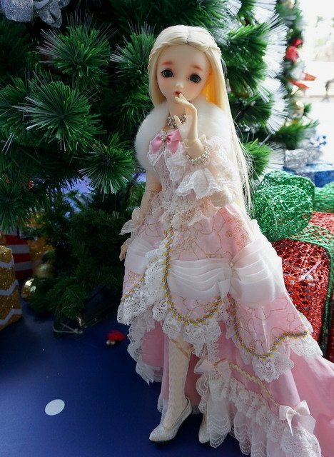 聖誕村的貴婦人
