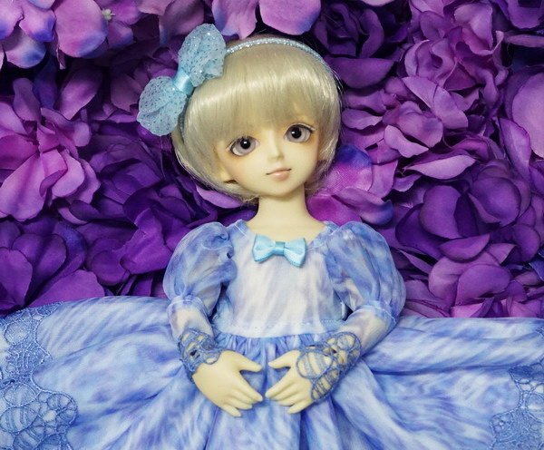 淺藍蕾絲水紋幼女洋裝