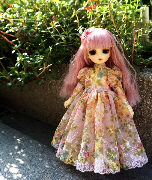 碎花蕾絲小洋裝