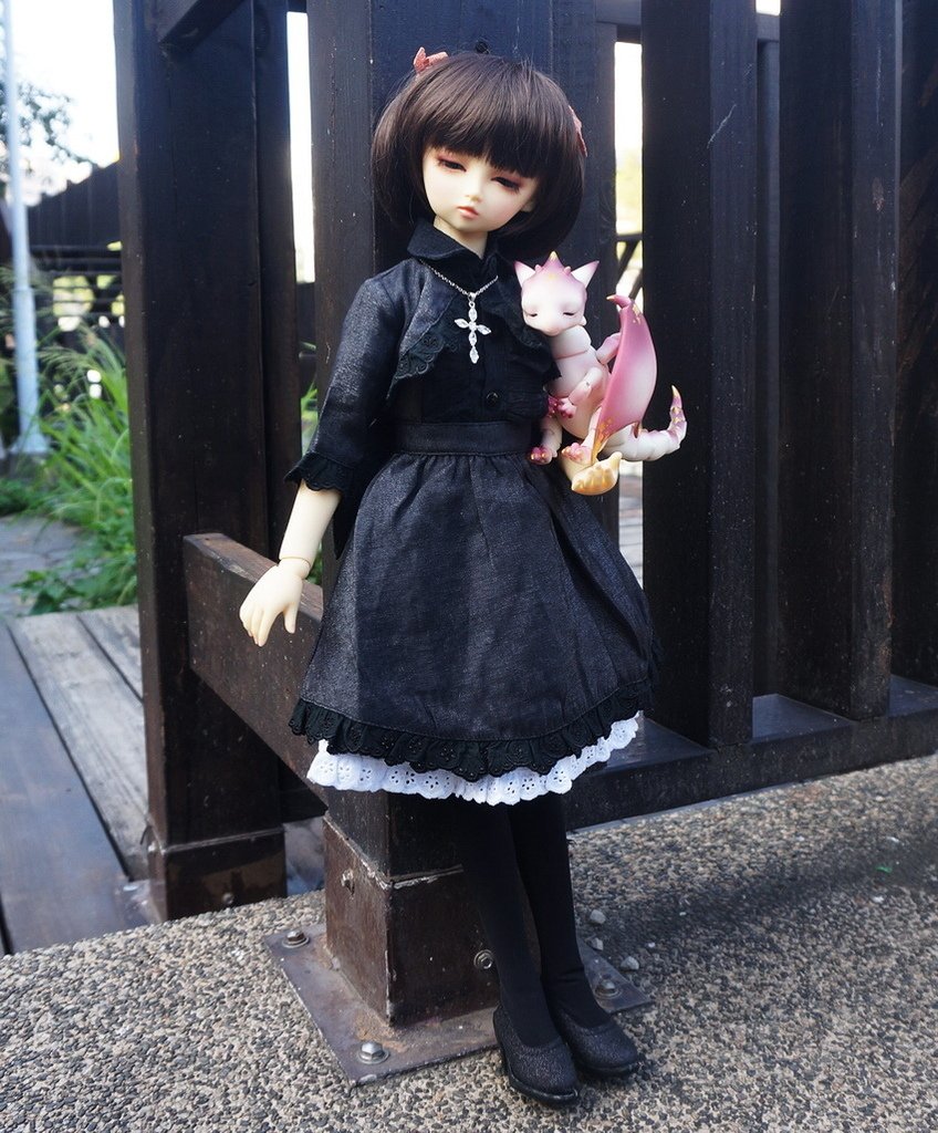 少女、飛龍與吊橋