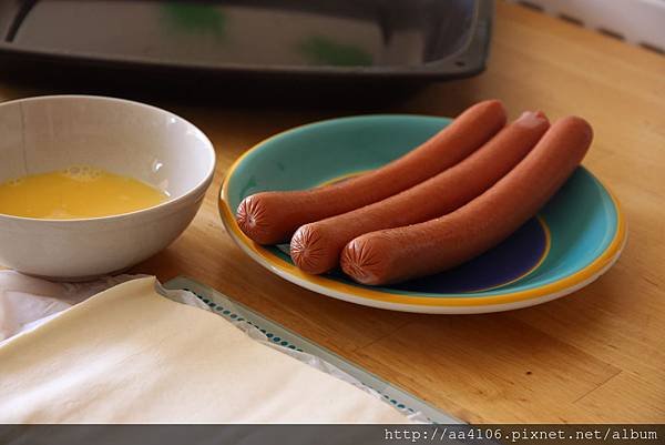 ingredient hotdog rolls