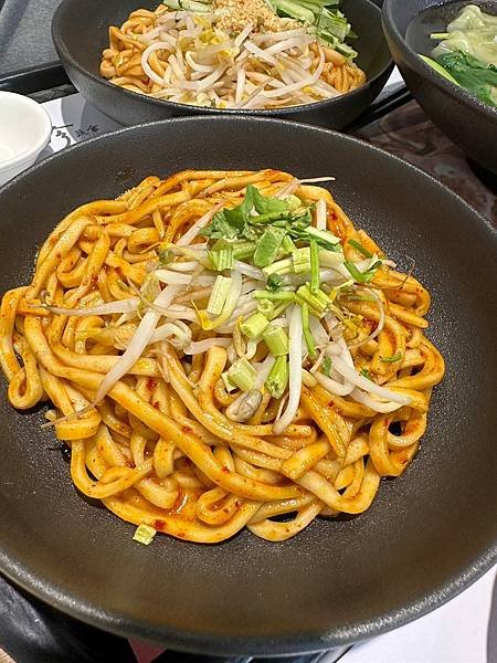 台中豐原芳珍蔬食 八方雲集的蔬食新品牌 ｜台中豐原純素餐