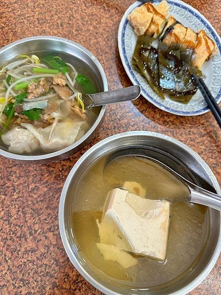 台中東區 TaichungVeganVood大振素食，大智菜