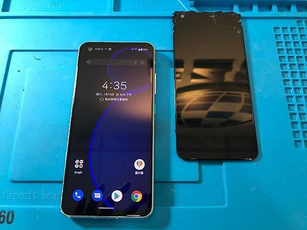 ASUS Zenfone8 zs590ks摔機螢幕破裂.jpg