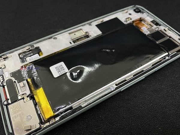 Google Pixel 5電池更換.jpg