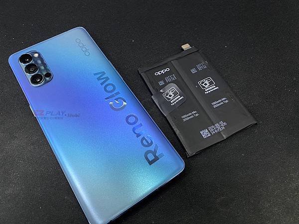 OPPO RENO4PRO電池膨脹.jpg