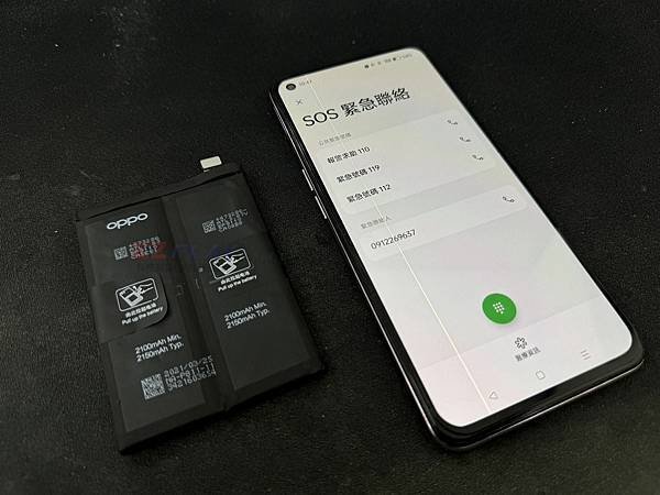 oppo Reno5電池膨脹.jpg