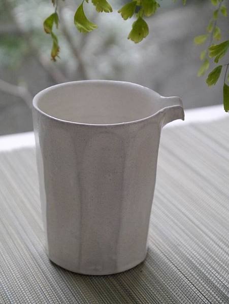 e26-1白茶盅-4.JPG