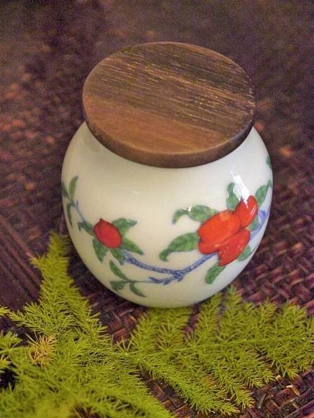 仙桃木蓋茶罐-2.JPG